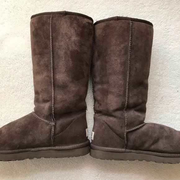 Ugg classic tall boot - Picture 6 of 8